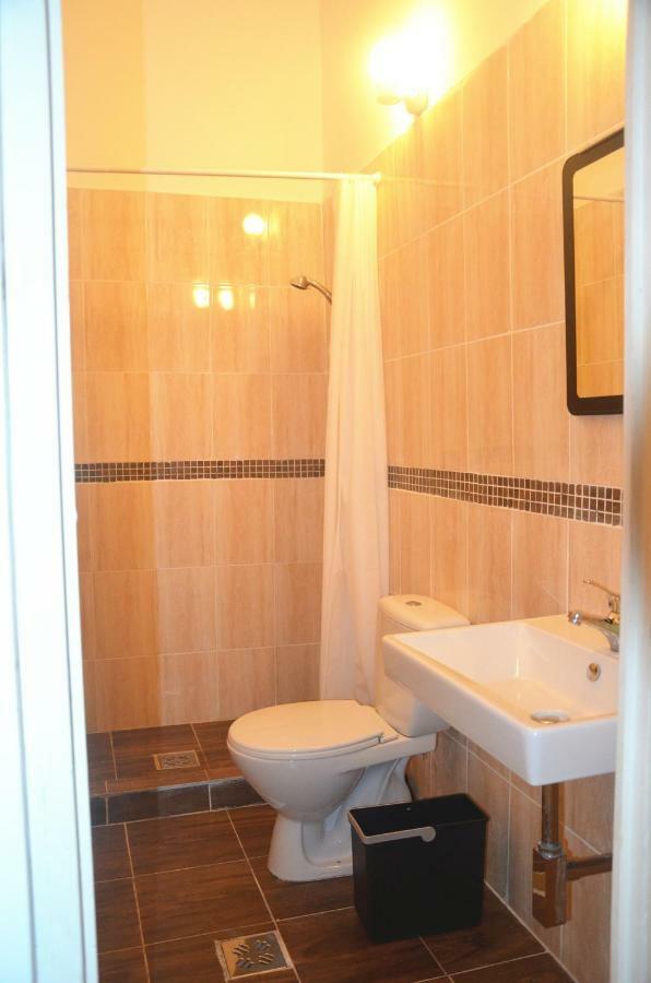 No. 11 Apartment With 2 Bathrooms Next To Railway Station Будапеща Екстериор снимка